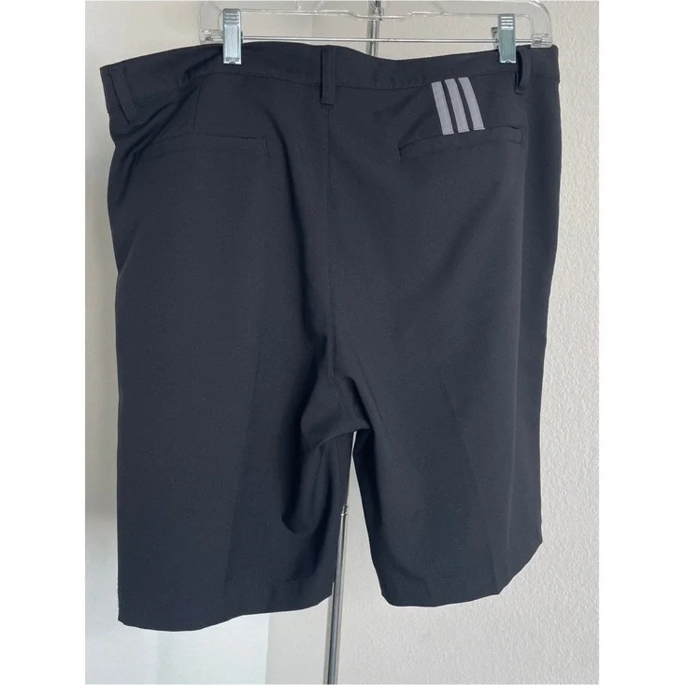 Adidas Men's 38 Black Lightweight Shorts Athletic Casual Golf Gym Preppy Summer